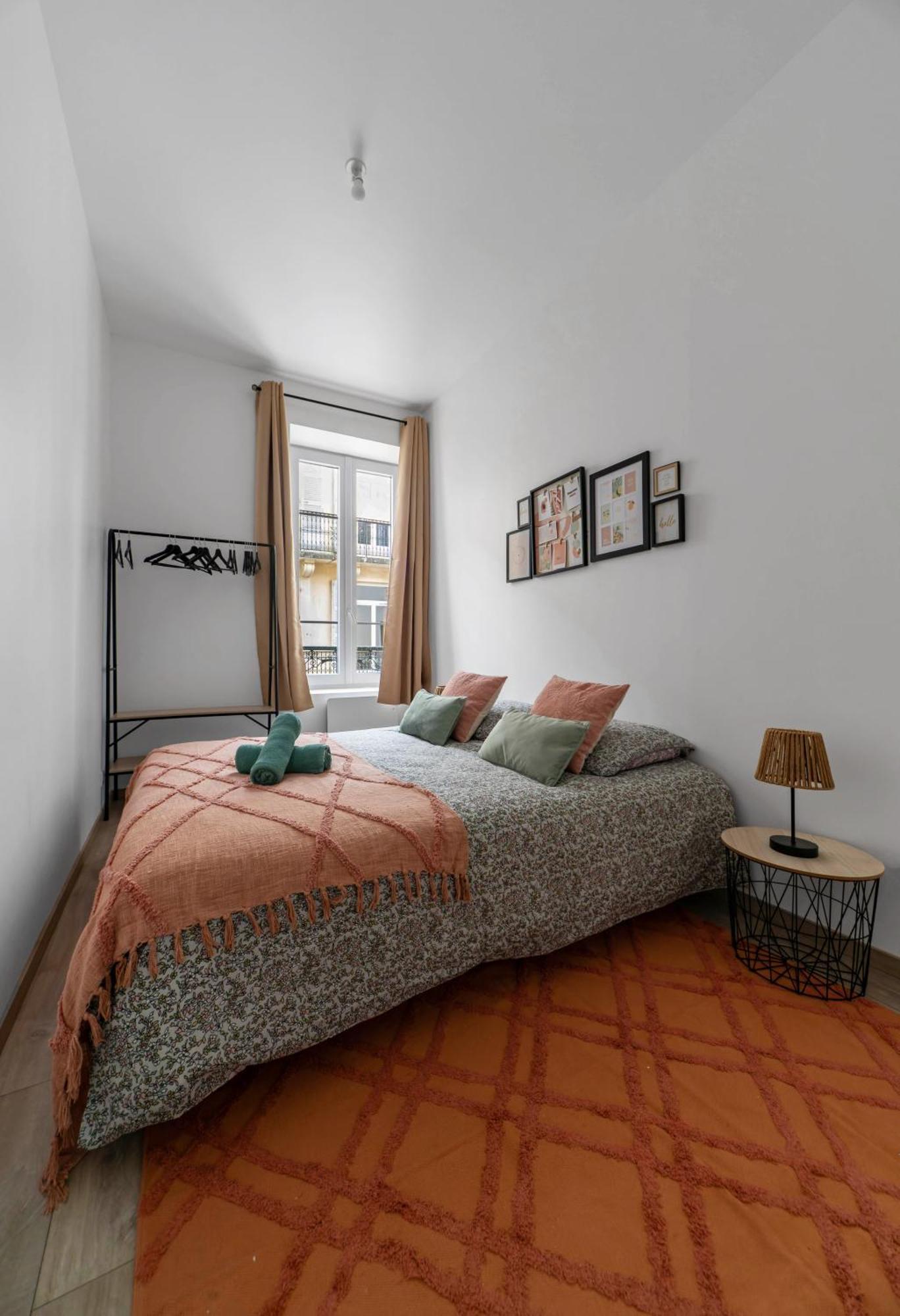 Le Ravy - Appartement Design, 2 Chambres, Centre Ville Vichy Exterior photo