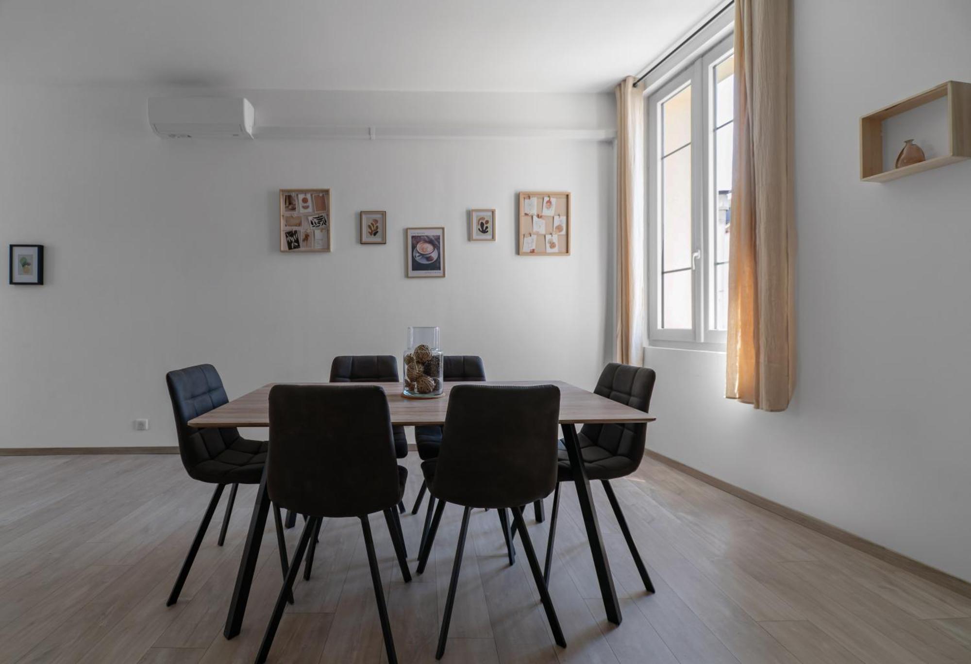Le Ravy - Appartement Design, 2 Chambres, Centre Ville Vichy Exterior photo